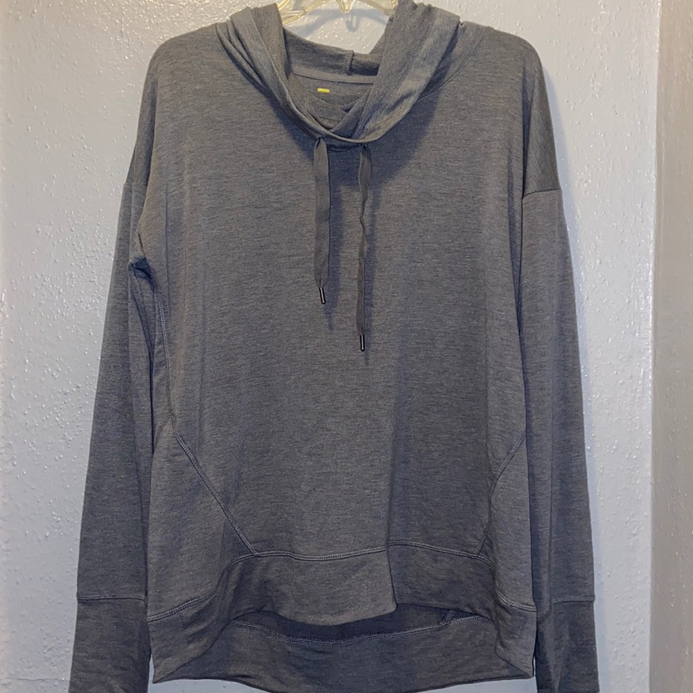 Xersion Sweatshirt